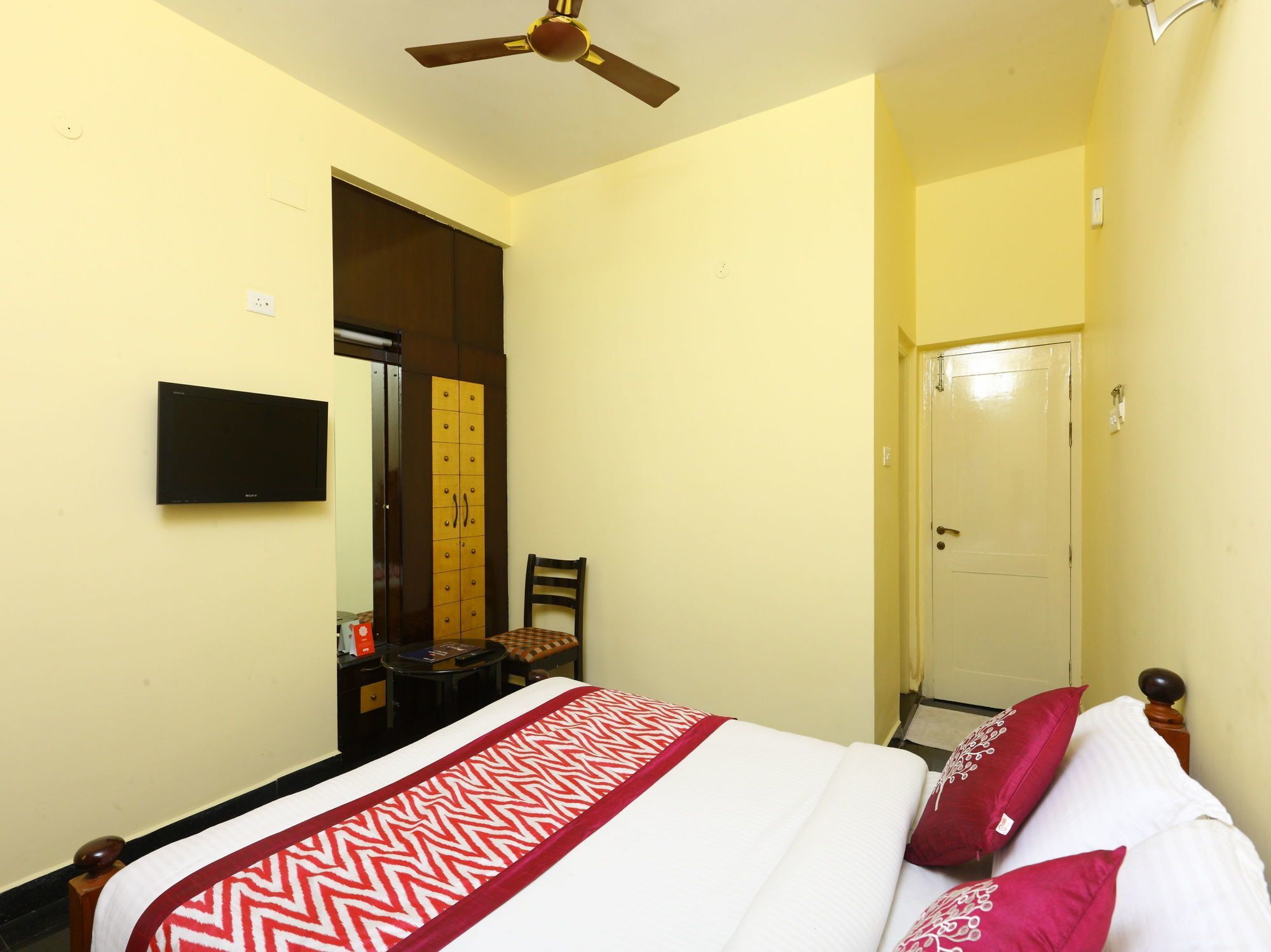 Oyo 10630 Hotel Nano Turf Madurai Exterior photo